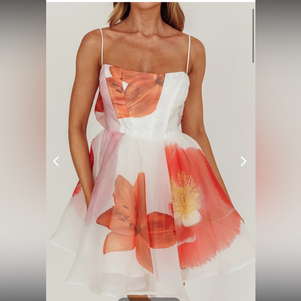 Selfie Leslie White and Orange Floral Mini Dress